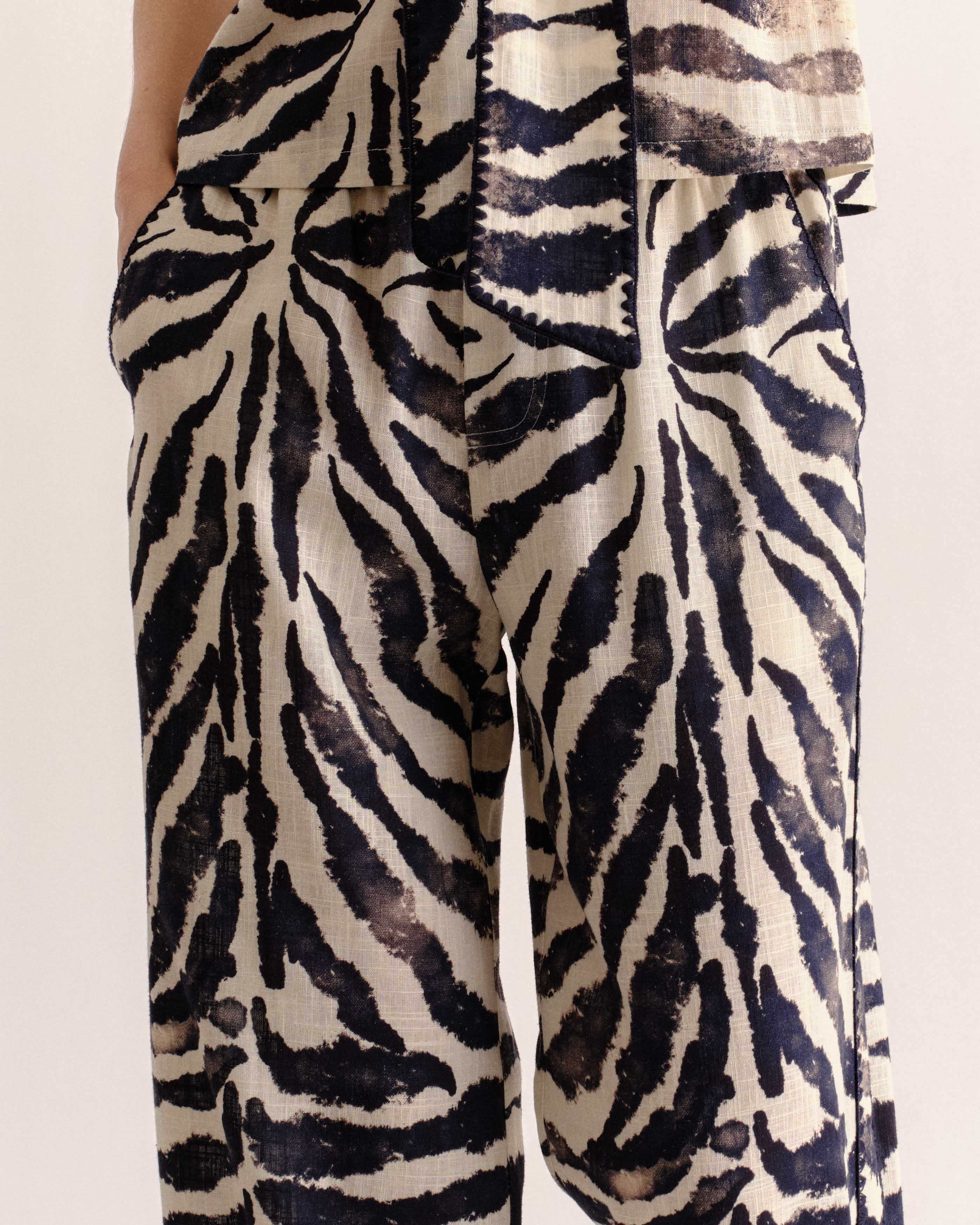 PF26 Mia Pant-Zebra - Image 4