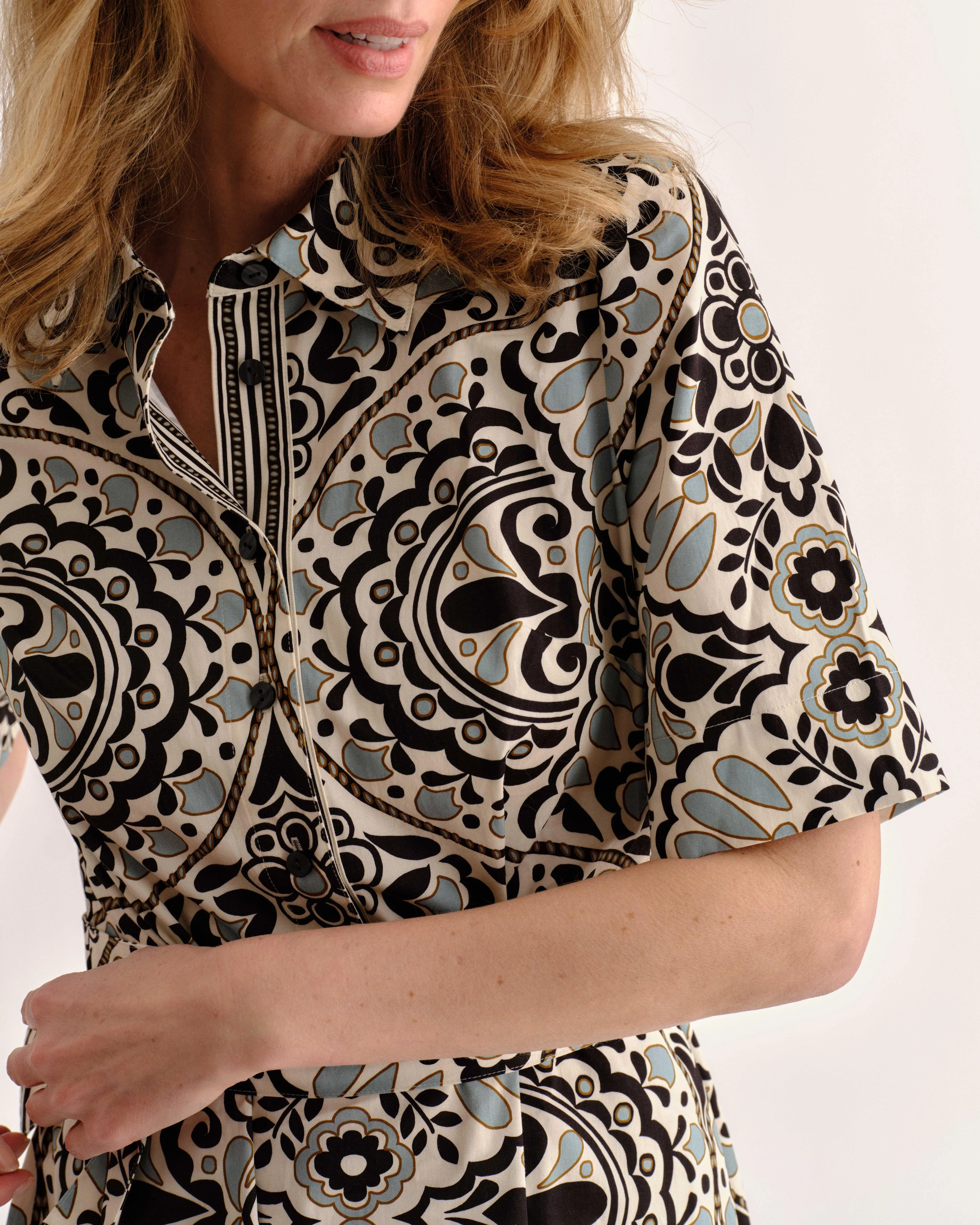 SP26 Cara Shirtdress-Flor Medallion Tidal Pool - Image 5