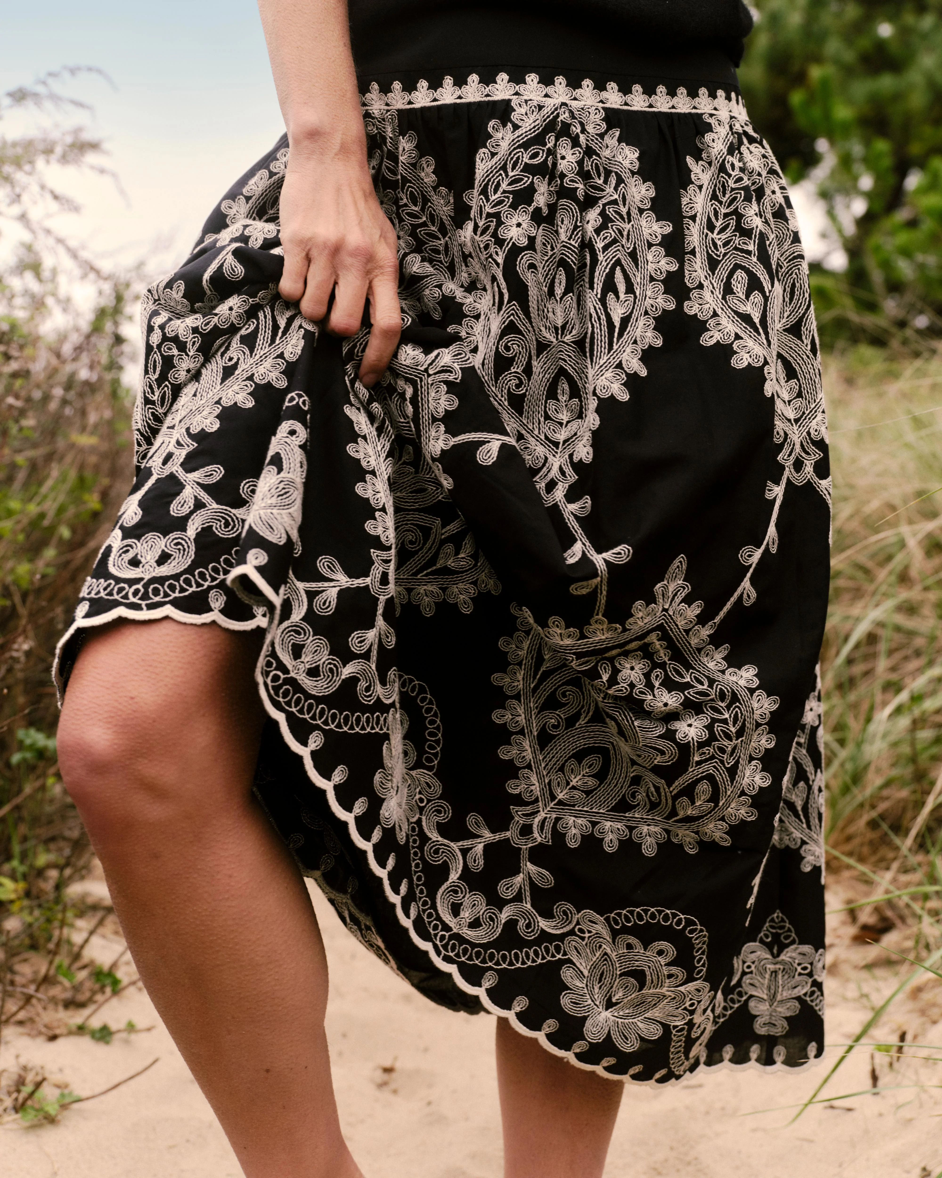 SP26 Georgia Midi Skirt-Noir - Image 4