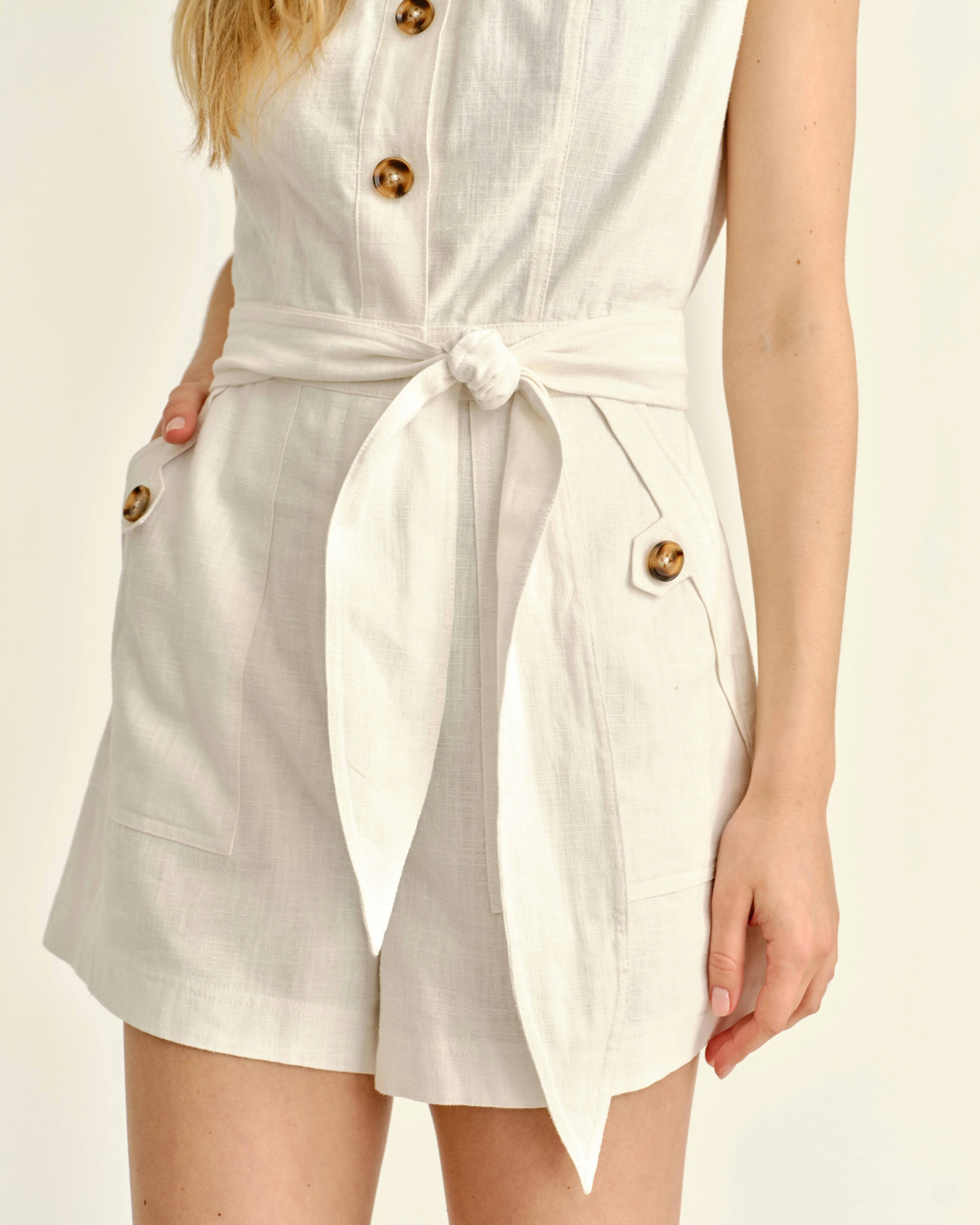 SU26 Rachel Sleeveless Romper-Bright White - Image 3